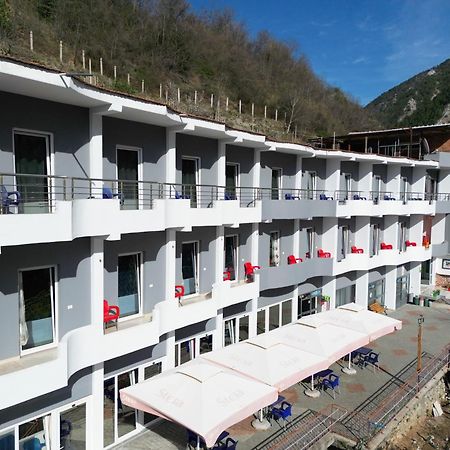 Hotel Termal Peshkopi Екстериор снимка