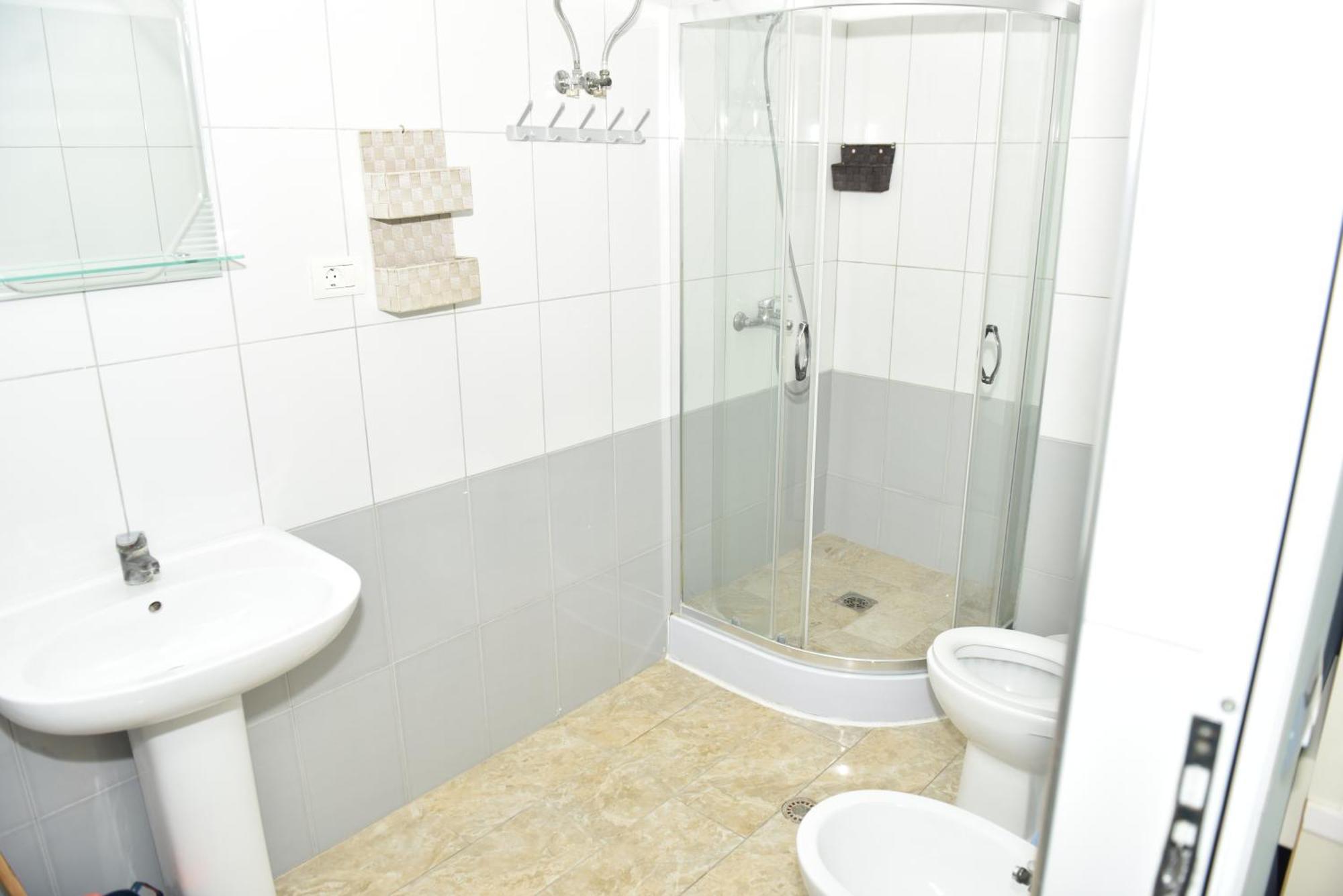 Hotel Termal Peshkopi Екстериор снимка